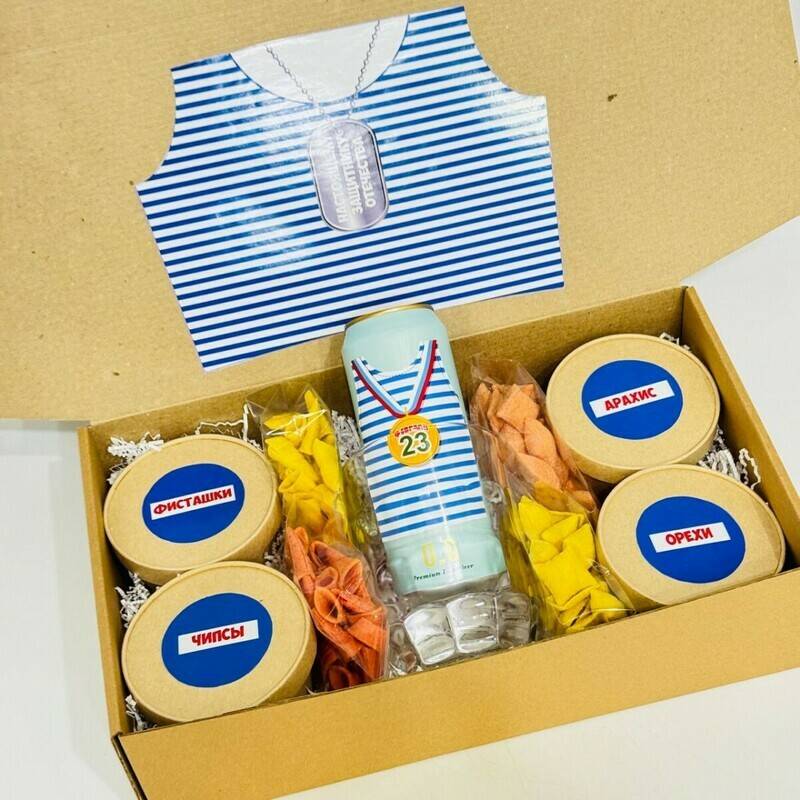 Give,a,beer,box,with,snacks,,orehami,to,men,on,February,23rd.,Beer,Snacks