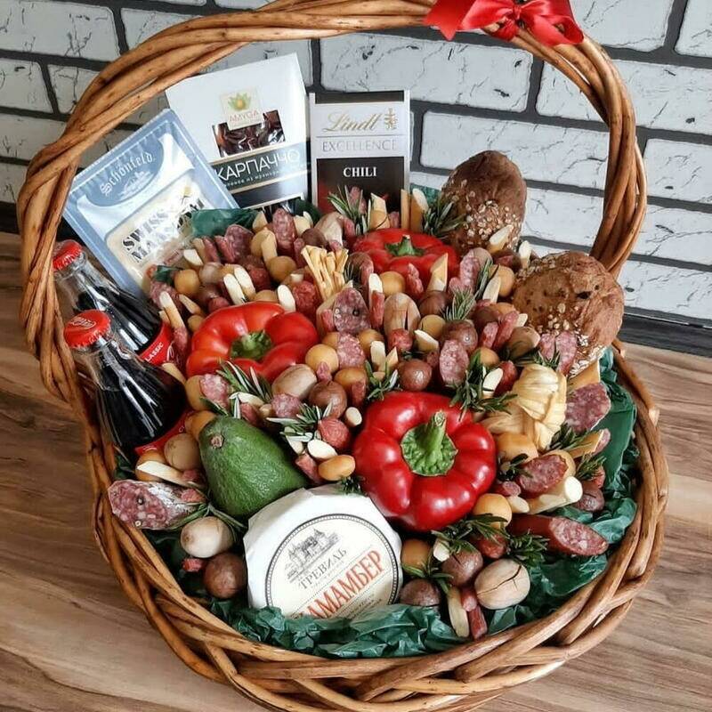 Corporate,gift,basket,for,men,,Sausage,bouquet,,Men's,bouquet,for,February,23rd