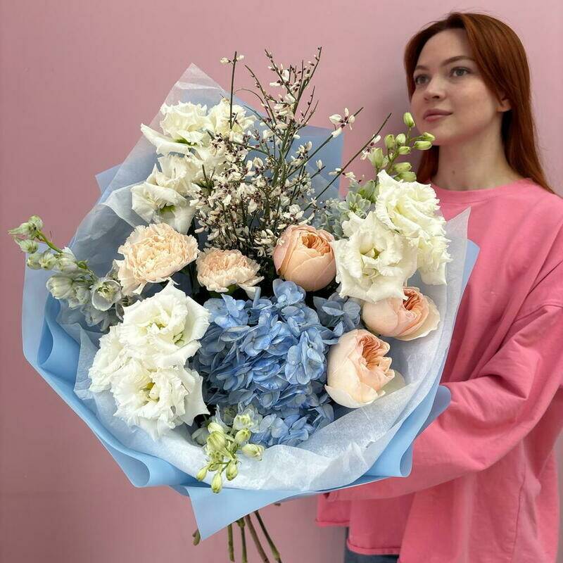 Blue,lagoon,bouquet,with,interesting,textures,and,fragrant,genius