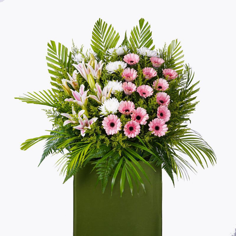Gentle Spirit Condolence / Funeral Flowers