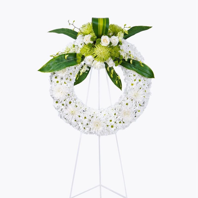 Heavenly Divinity Wreath Stand
