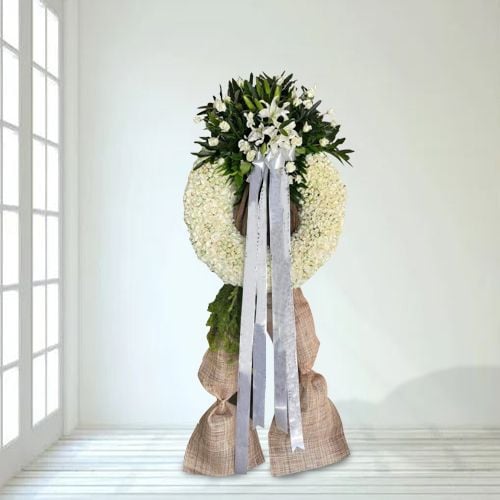 First-Class Wreath#5