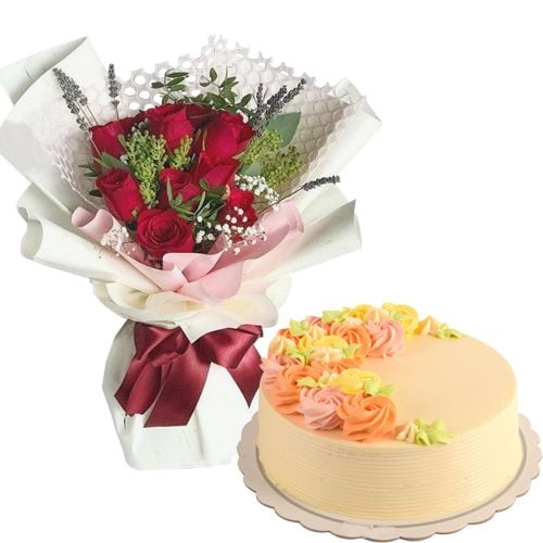 10 Red Roses with Vanilla Message Cake By Max's