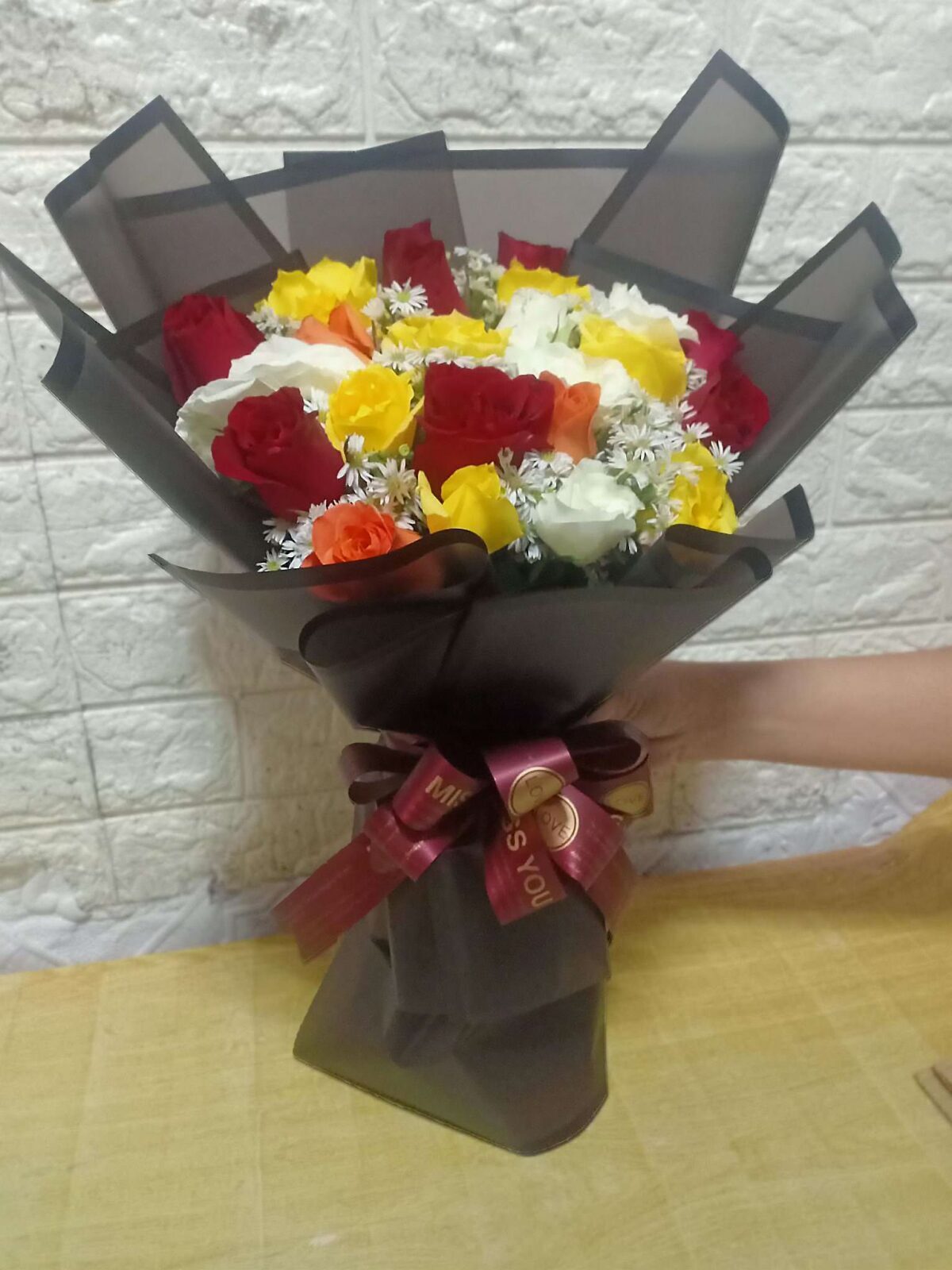 24pcs. Mixed Colors Roses Bouquet