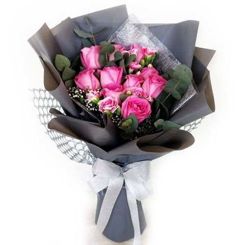 Ecuadorian Roses in Bouquet