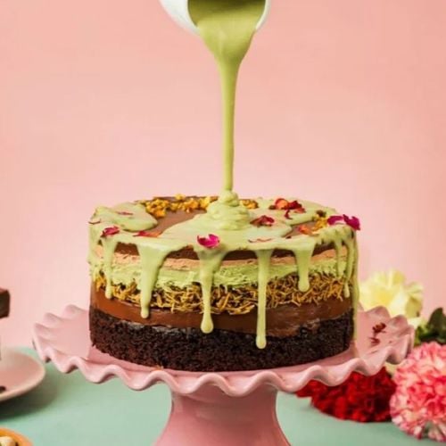 Pistachio Crunch by Contis