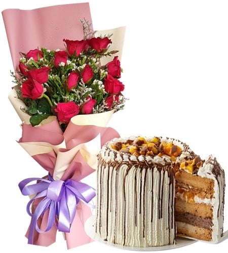 12pcs Red Rose With Contis Cake