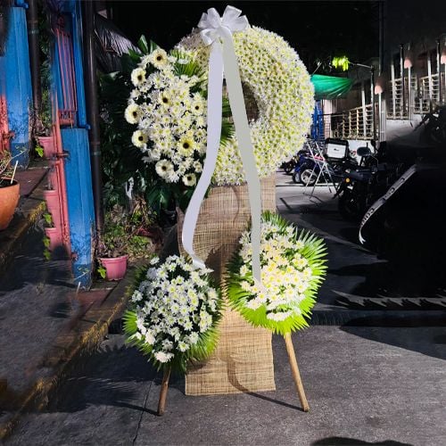 White Gerbera and Mums Standing Wreath