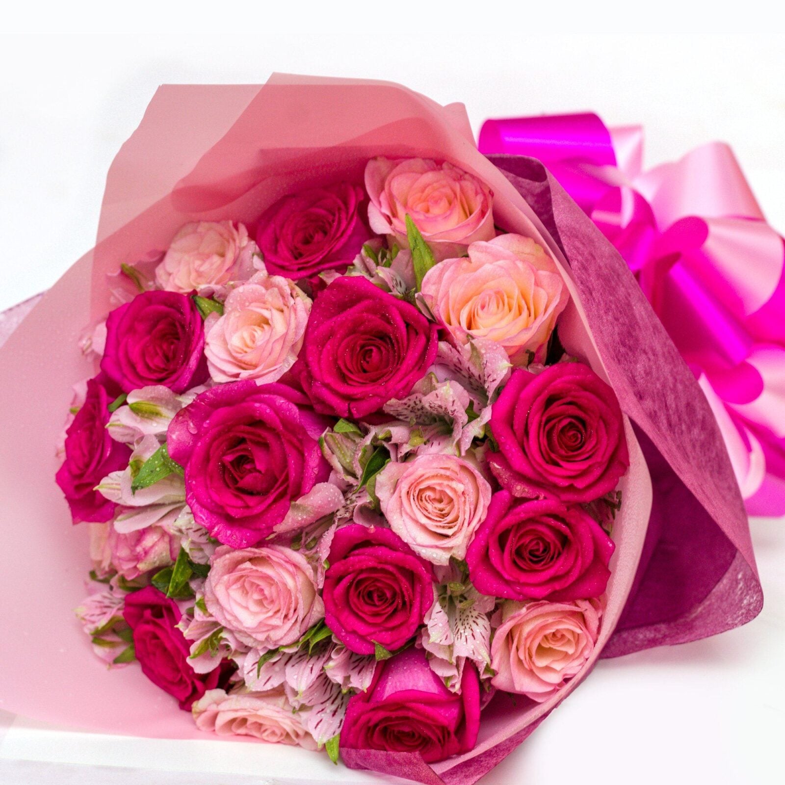 Pretty in Pink Mixed Roses Bouquet