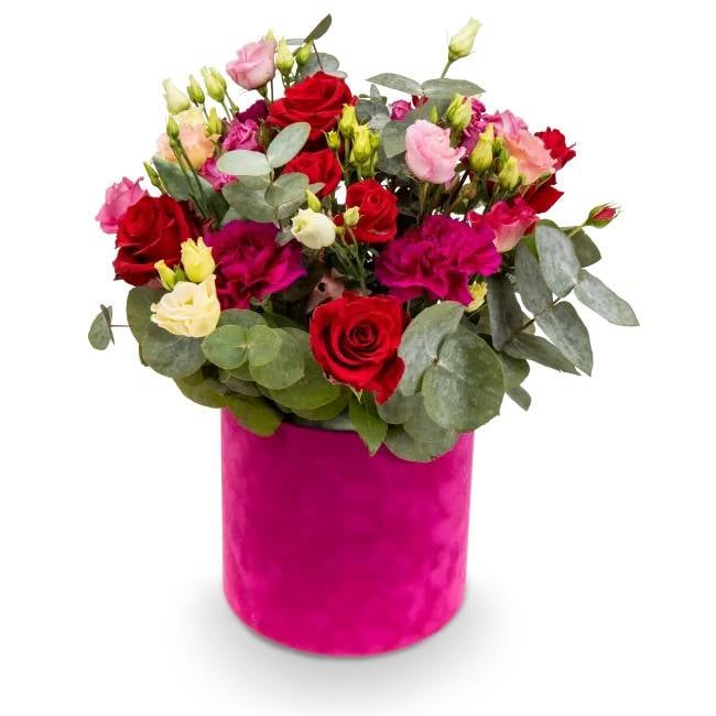 Flower box with roses and carnations – Lara (Small)
