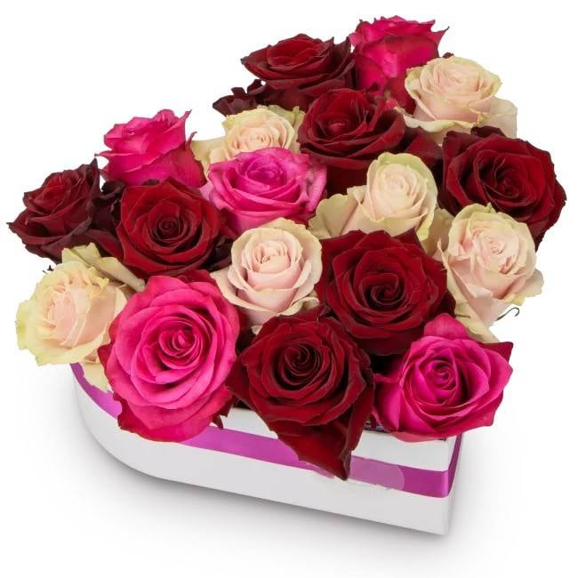 Box of roses – Julitette love (Medium)