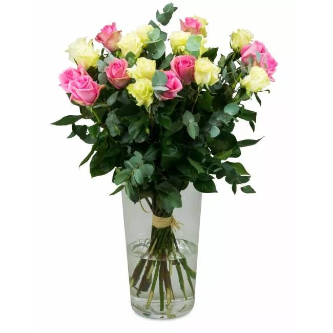 Bouquet of Ecuadorian roses – Annabelle (Small)