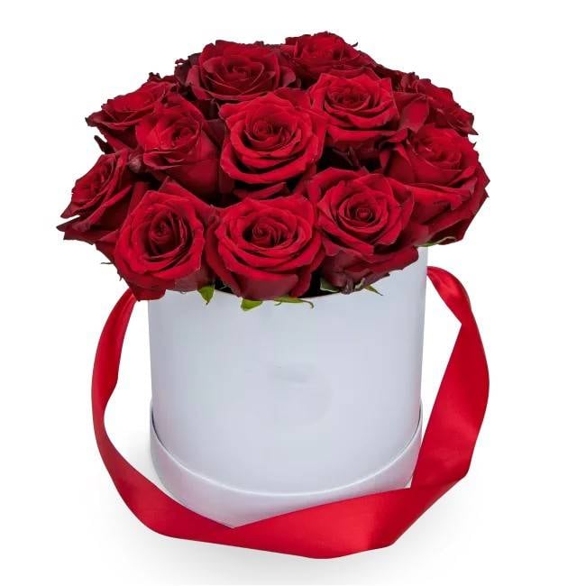 Box of roses – Naomi (Medium)