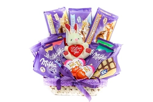 Milka Pleasures Gift Basket
