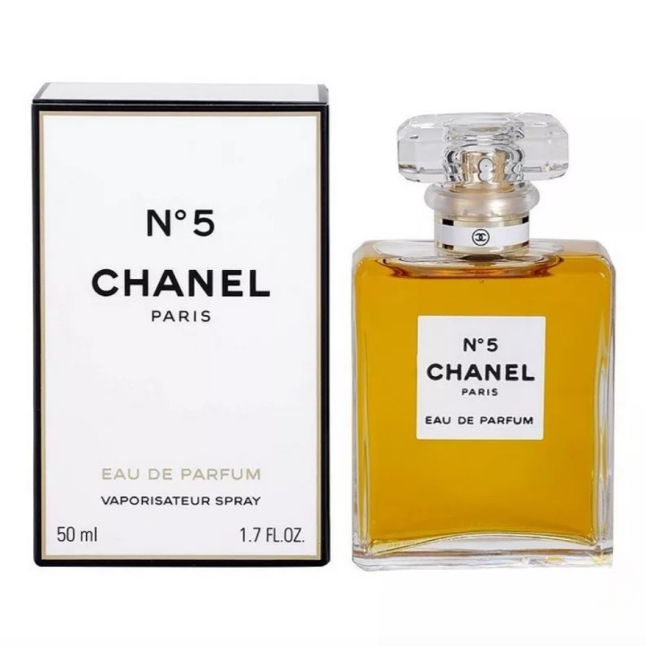Chanel No.5 eau de parfum by Chanel (1 o.z. )