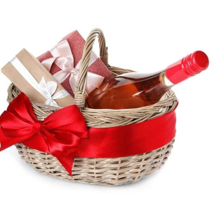 ROMANTIC COLLECTION GIFT BASKET
