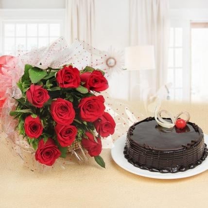 Roses and Choco Cake (12 Red Roses & 1/2 Kg Choco Cake)