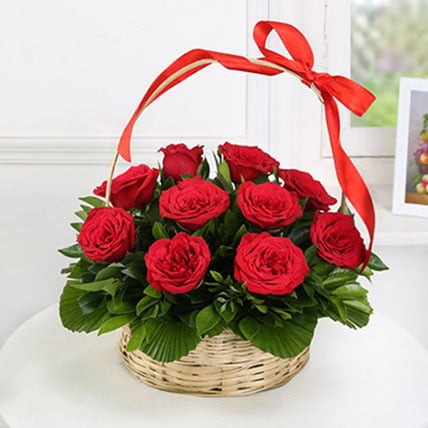 Red Roses In Basket (24 Roses)