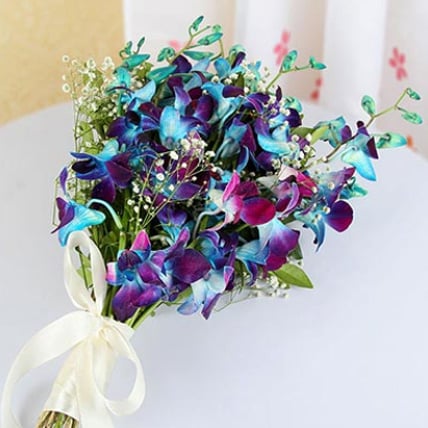 Blue Orchids Bunch (Blue Orchids Bunch - 6 Stems)