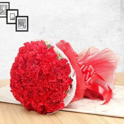 Red Carnation Large Bouquet (50 Carnations)