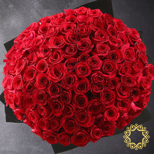 100 Red Roses by Rose Privee