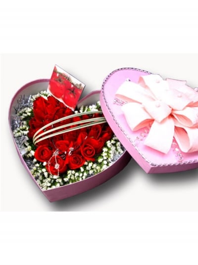 Flowers Heart Box - Ardent Love