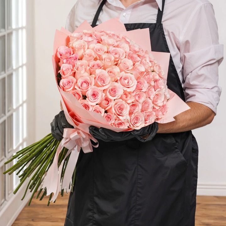 40 Pink Roses Bouquet (Classic)
