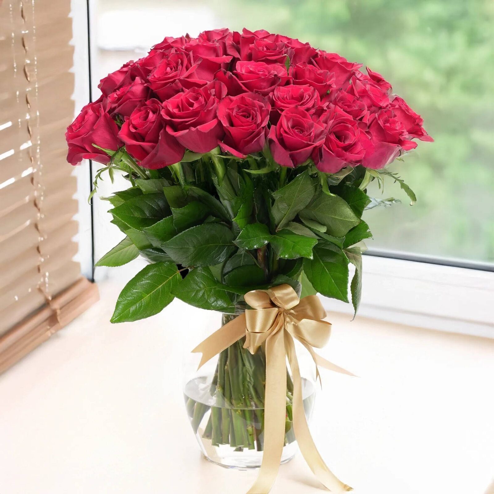 Golden Love Roses in Vase (Classic)