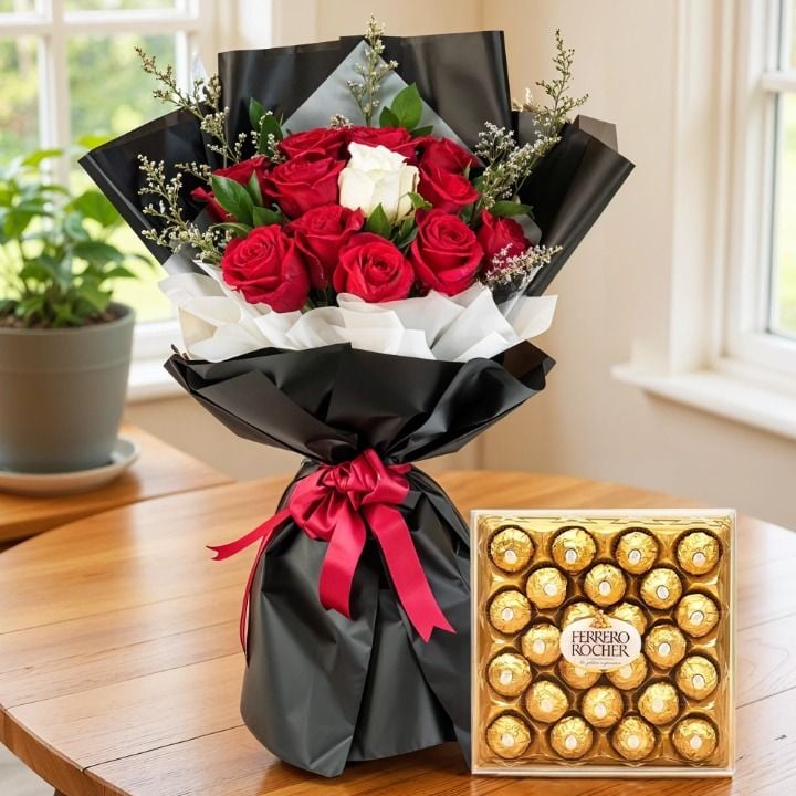 Classic Bouquet of Roses with Chocolate Box (Classic)