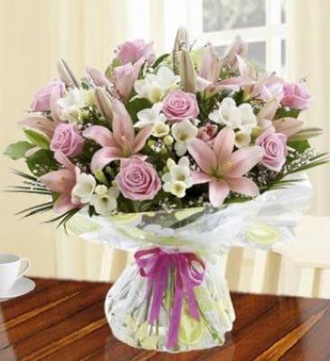 Ultra-Feminine Bouquet (Classic)