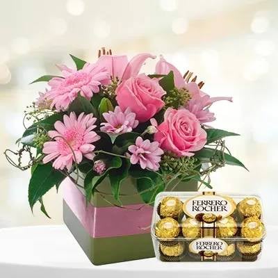 Enchanted Bloom With Ferrero Rocher (Classic)