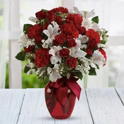 X Mas Flowers In Vase (Classic)