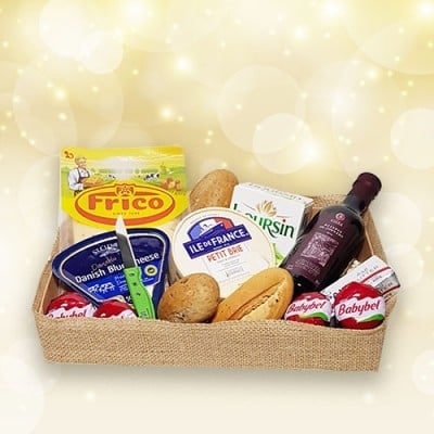CHEESE AND WINE (2)