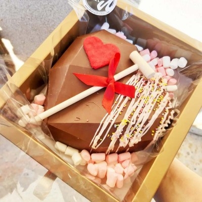 BREAKABLE MILK CHOCOLATE