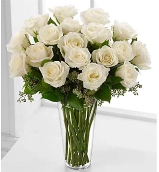 18 White Long Stem Roses