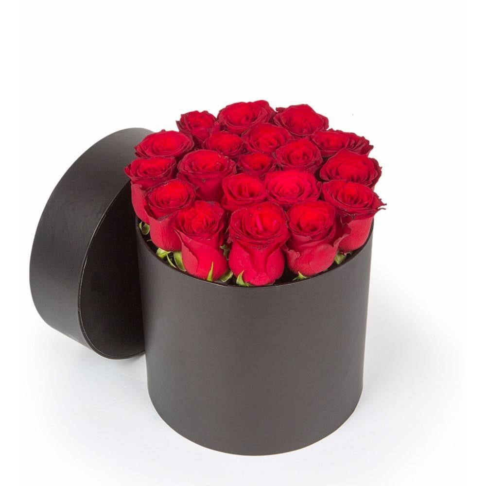 19 Red roses in Black Box
