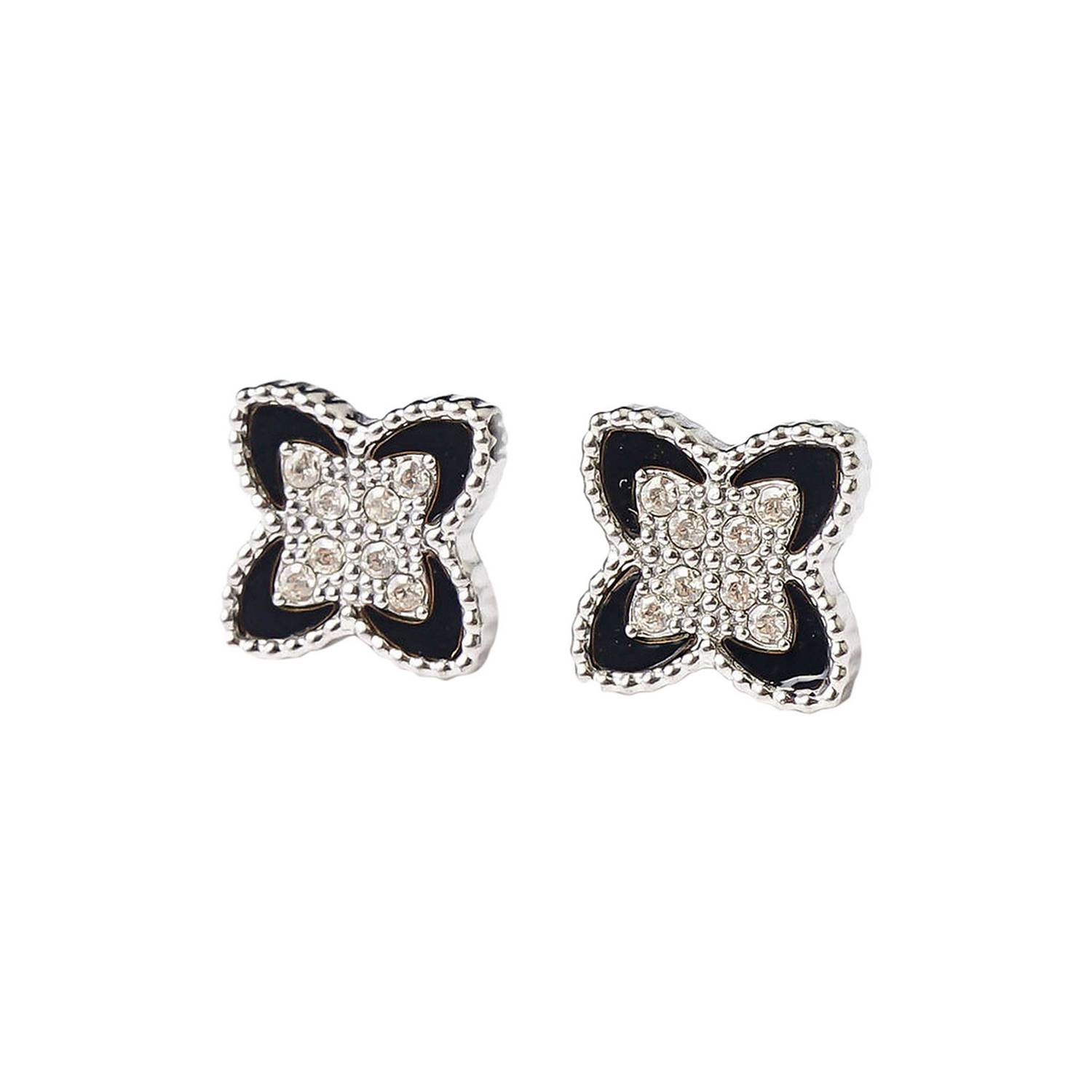 Passionate Clover Stud Earrings