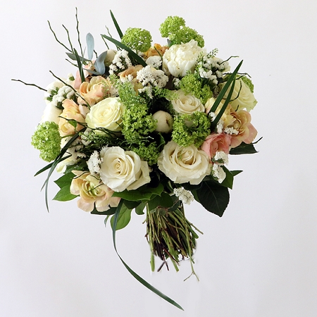 LILLIAN Bouquet