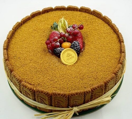 LOTUS Cake