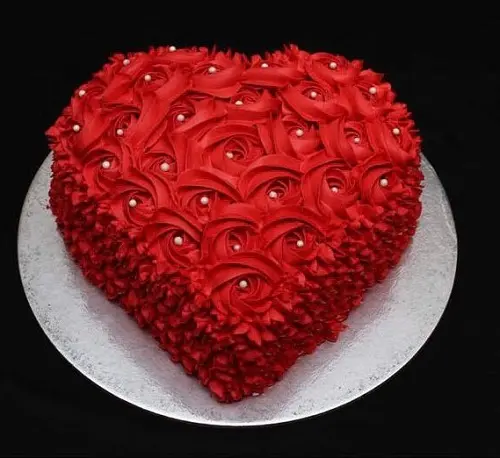 Red Heart Cake
