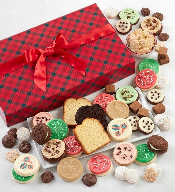 Traditional Plaid Bakery Assortment - Large
