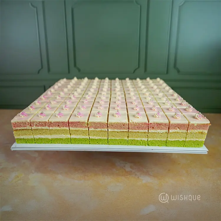 Grand Celebration Ribbon Cake Party Pack