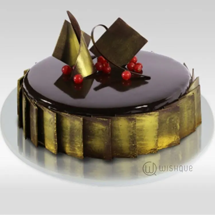 Extremely Chocolaty Mirror Cake