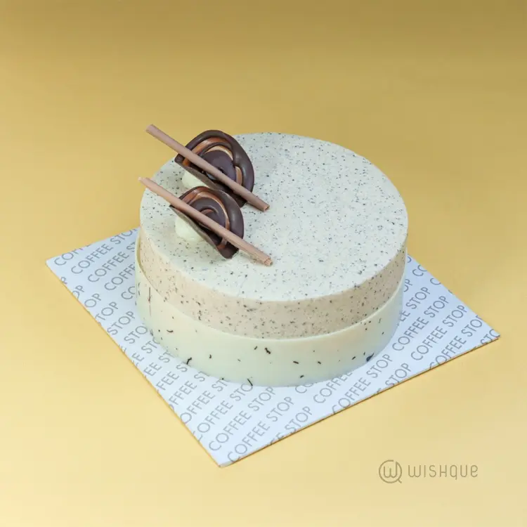 Oreo Cake By Cinnamon Grand