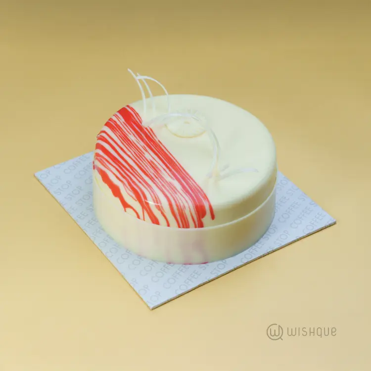 Vanilla Strawberry Frosty Cake