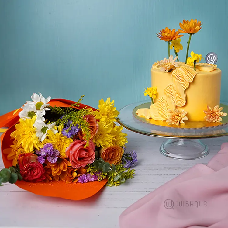 Yellow Petal Cascade Gift Set
