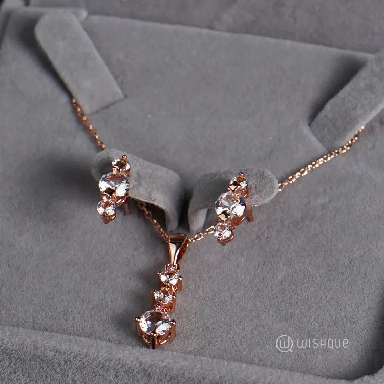 White Crystals Pendant And Earrings Set With Cloe Crystals Rose-Gold Plated