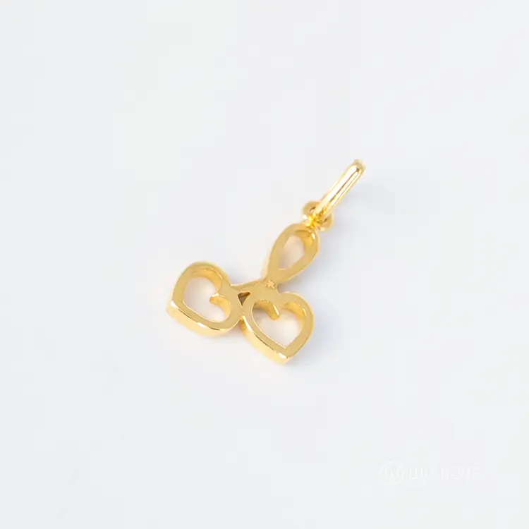 22kt Gold Two Hears Pendant