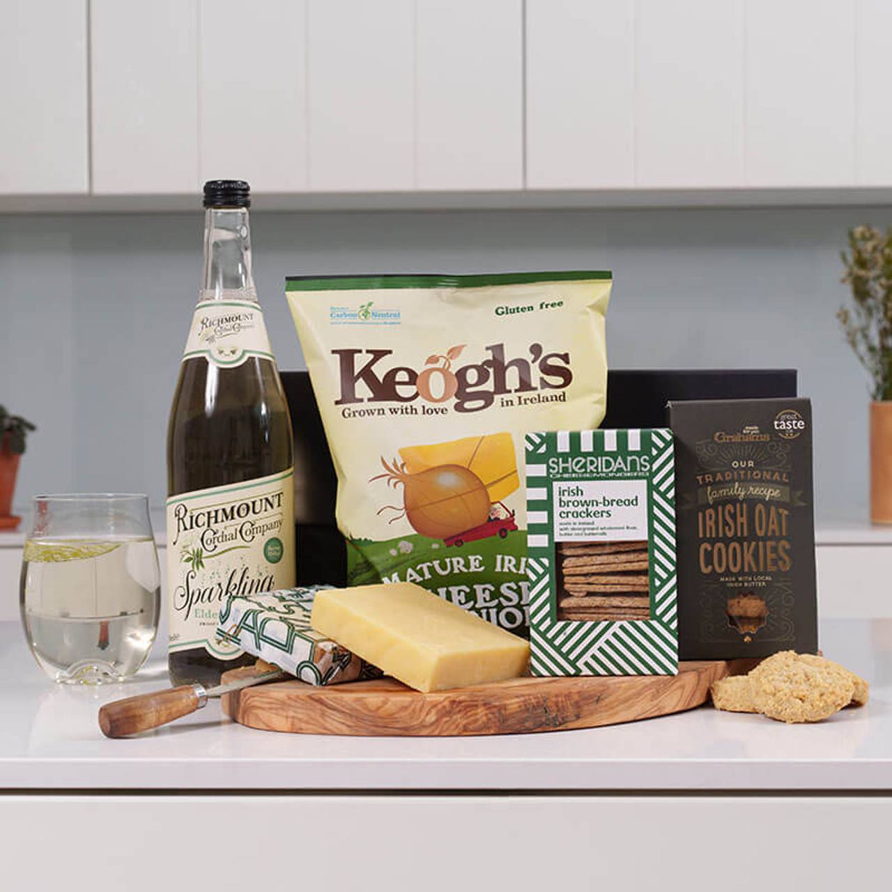 The Picnic Treat Box