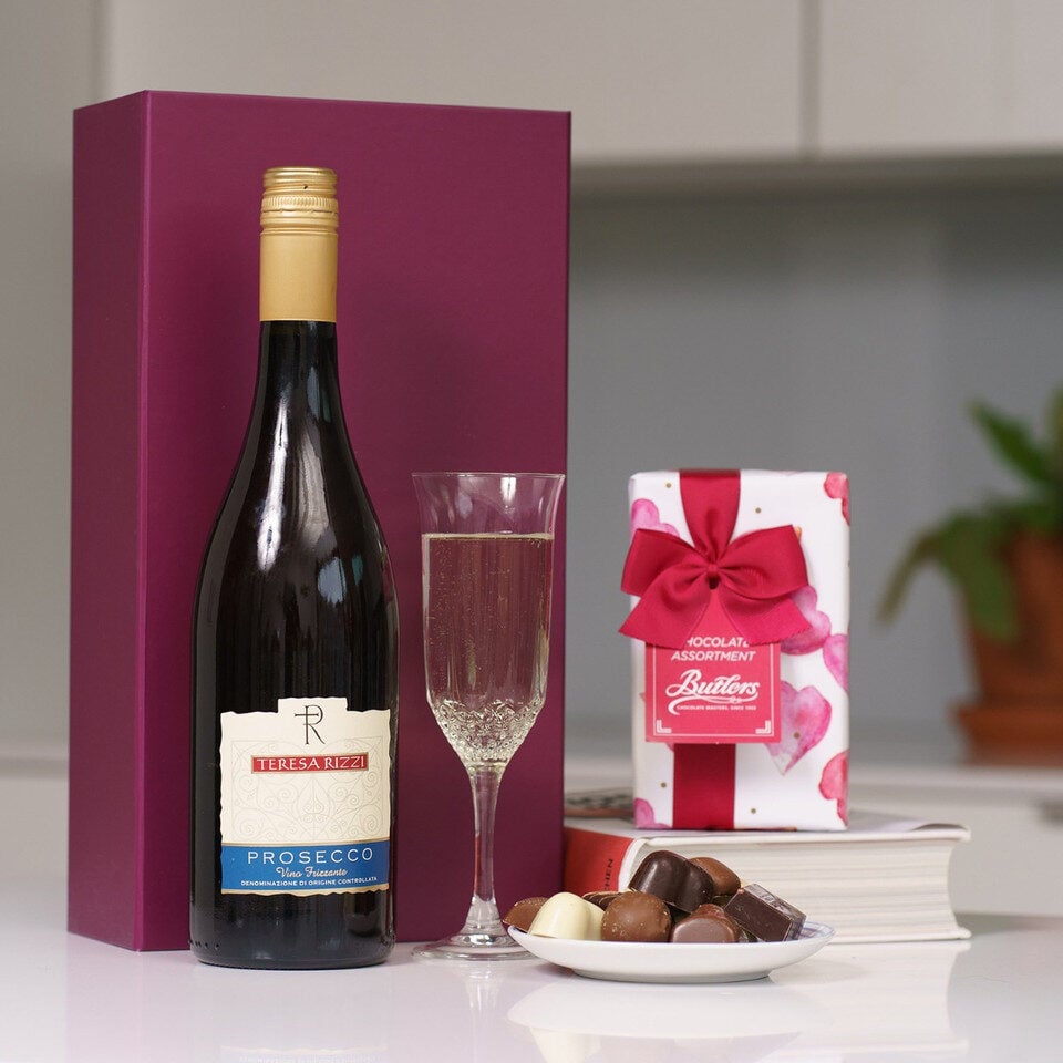 Mothers Day Bubbles & Chocolates